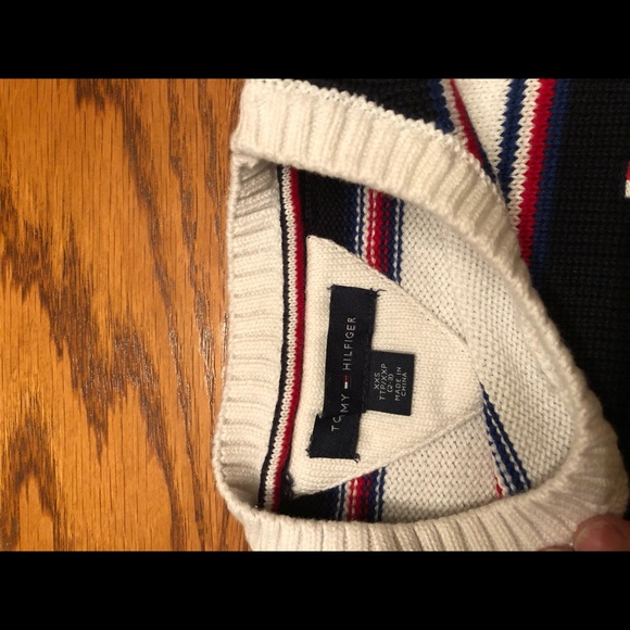 Children’s Place black jeans and Tommy Hilfiger - Picture 4 of 5